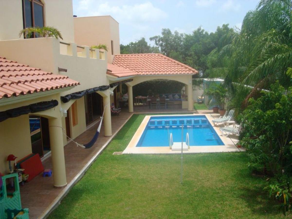 Casa de 3 dormitorios en Mexico No. 166151