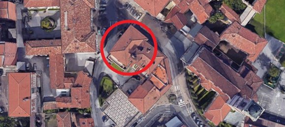 Propriété commerciale à Galbiate, Italy 337m² No. 311154 2