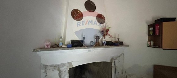 4 rooms House in Sinnai, Italy No. 18624 5