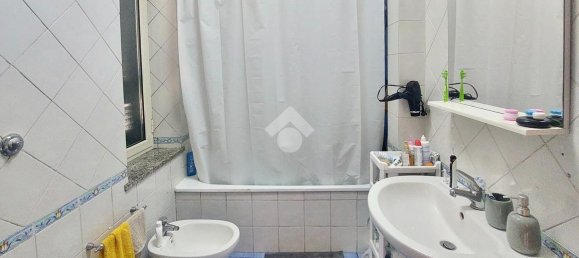 2 rooms Apartment in Naples, Italy No. 127091 11