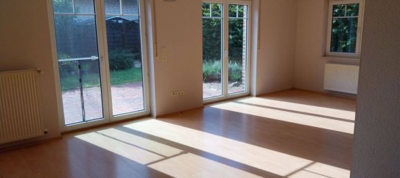 3 bedrooms House in Oldenburg, Germany No. 354842 2