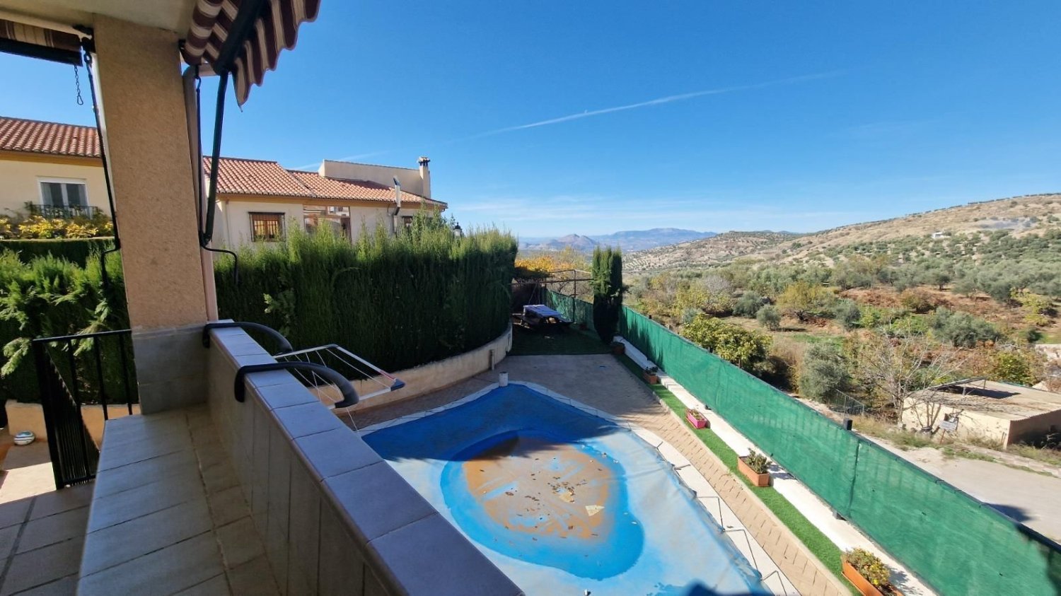 4 bedrooms House in Alfacar, Spain No. 170035