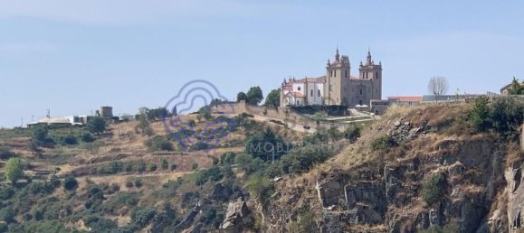 148m² Land in Miranda do Douro, Portugal No. 87992 11