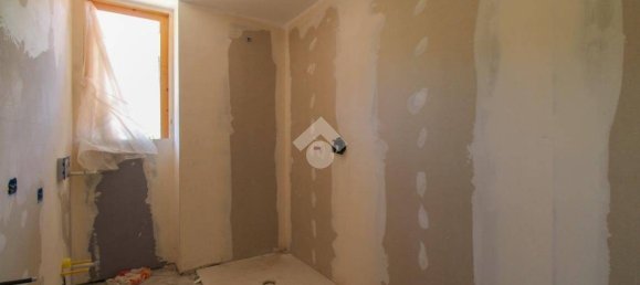 2 bedrooms House in Toscolano Maderno, Italy No. 318021 8