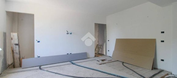 2 bedrooms House in Toscolano Maderno, Italy No. 318021 37