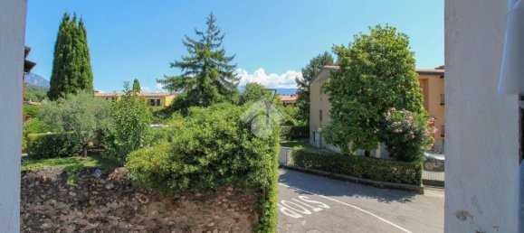 2 bedrooms House in Toscolano Maderno, Italy No. 318021 12