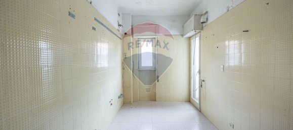 Apartamento de 5 dormitorios en Caltagirone, Italy No. 138567 9