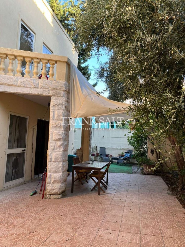 3 bedrooms Villa in San Gwann, Malta No. 8264
