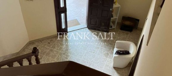 3 bedrooms Villa in San Gwann, Malta No. 8264 5