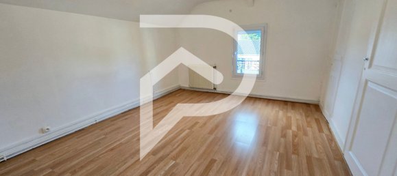 2 Schlafzimmer Haus in Troyes, France, Nr. 219831 5