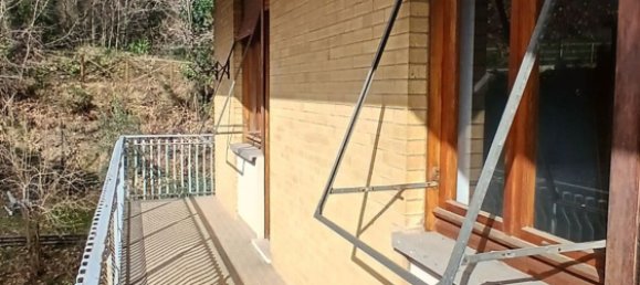 5 rooms Apartment in Foligno, Italy No. 255576 16