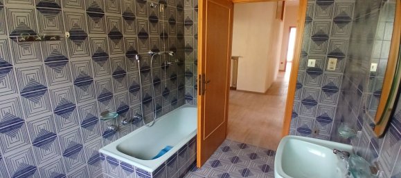 5 rooms Apartment in Foligno, Italy No. 255576 13