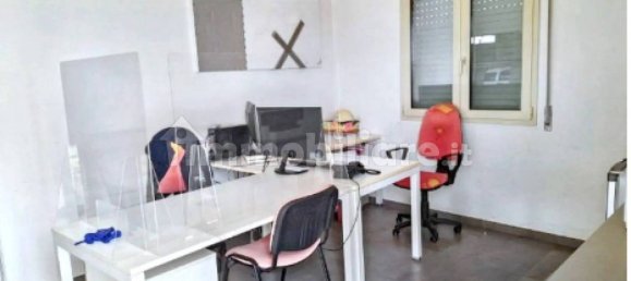 5 rooms Warehouse in Tortolì, Italy No. 308787 9