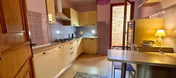 Квартира с 4 комнатами в Марино, Италия № 41028 17