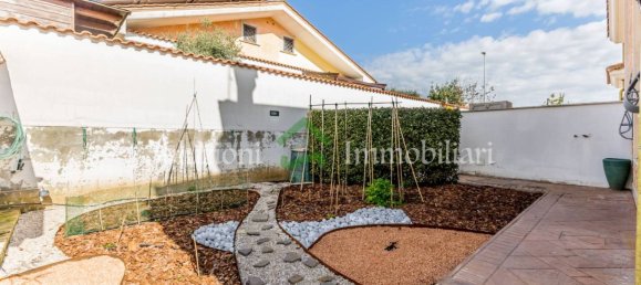 4 chambres Maison à Pomezia, Italy No. 58970 10