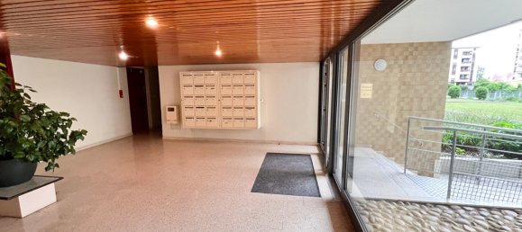 Estudio en Metz, France No. 91570 9