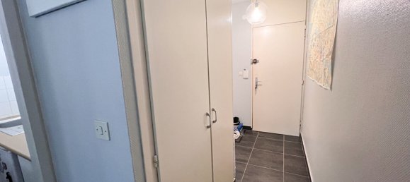 Estudio en Metz, France No. 91570 8