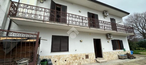 Casa de 4 divisões em Montesarchio, Italy N.º 230970 22