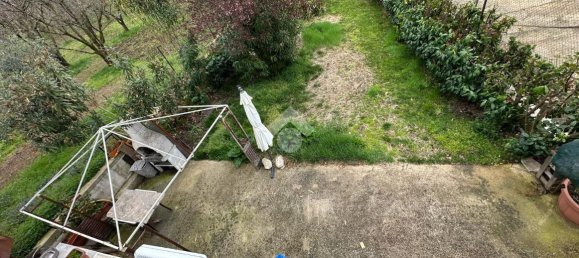 Casa de 4 divisões em Montesarchio, Italy N.º 230970 11