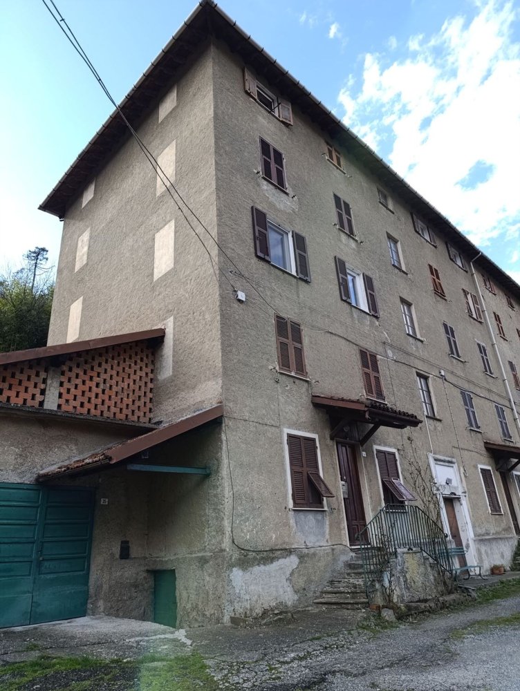 4غرفة شقة في Ovada, Italy رقم 67791