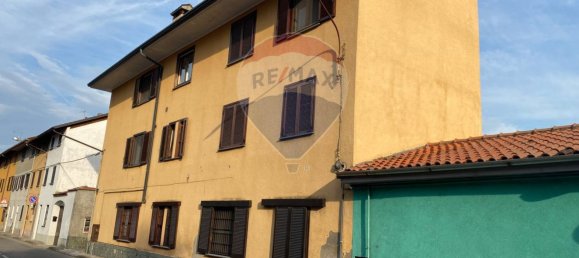 Apartamento de 3 habitaciónes en Castano Primo, Italy No. 164758 10