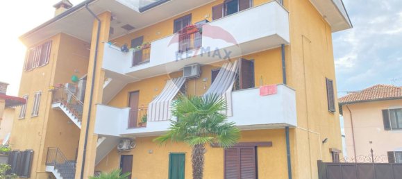 Apartamento de 3 habitaciónes en Castano Primo, Italy No. 164758 3
