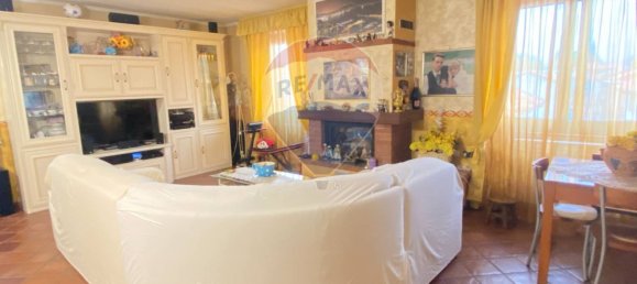 Apartamento de 3 habitaciónes en Castano Primo, Italy No. 164758 5