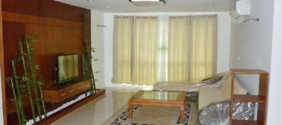 3 bedrooms Apartment in Tay Ho, Vietnam No. 6128 2