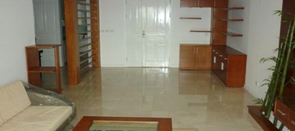 3 bedrooms Apartment in Tay Ho, Vietnam No. 6128 4