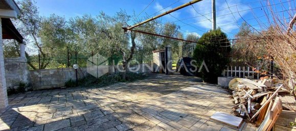 4 rooms Villa in Bitonto, Italy No. 22403 4