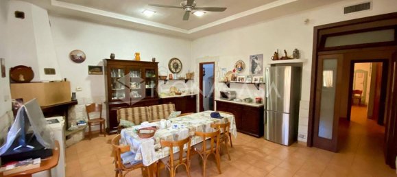 4 rooms Villa in Bitonto, Italy No. 22403 19
