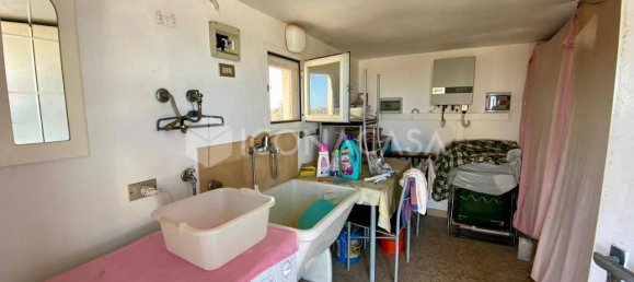 4 rooms Villa in Bitonto, Italy No. 22403 3