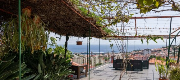 5 bedrooms Villa in Funchal, Portugal No. 131988 42