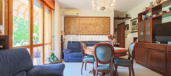 3-salle Appartement à Rimini, Italy No. 294863 2