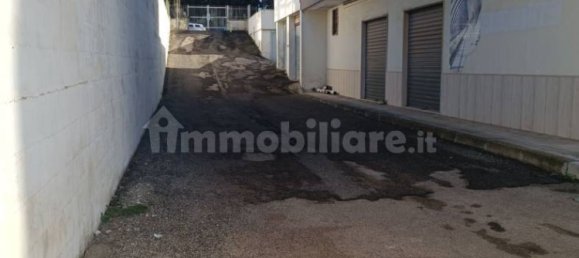 4-salle Propriété commerciale à Lecce, Italy No. 125750 2