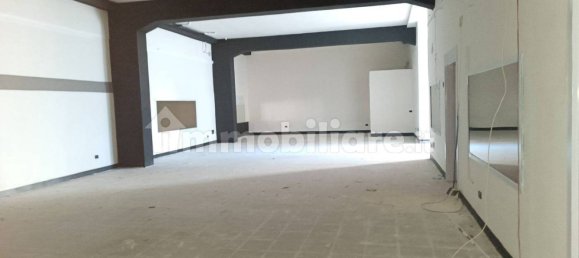 4-salle Propriété commerciale à Lecce, Italy No. 125750 8