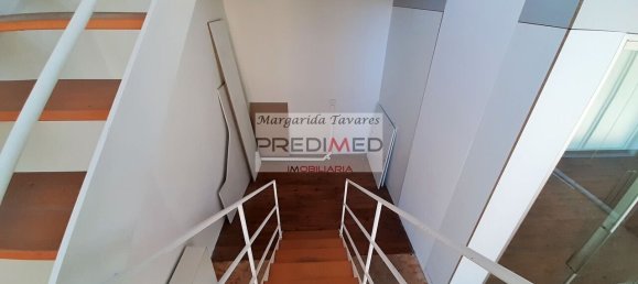 165m² Office in Lisbon, Portugal No. 250687 18