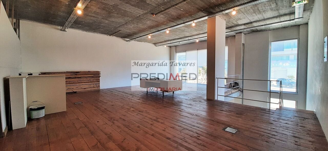 165m² Office in Lisbon, Portugal No. 250687