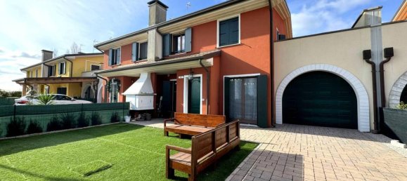 4غرفة منزل في Porto Viro, Italy رقم 81655 33