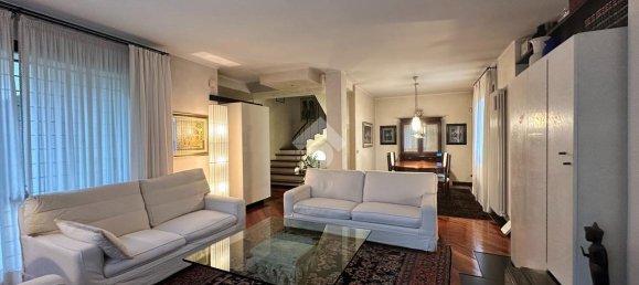 4-Zimmer Villa in Cadoneghe, Italy, Nr. 129285 2