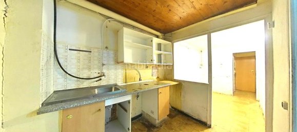 2 bedrooms Apartment in Berga, Spain No. 70137 8