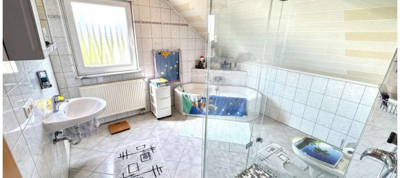 Casa de 5 habitaciónes en Landsberg am Lech, Germany No. 193097 14