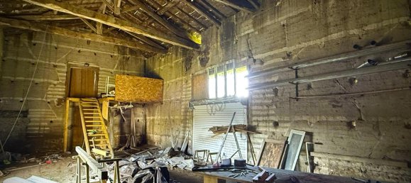 4 bedrooms House in Mizerieux, France No. 195628 3