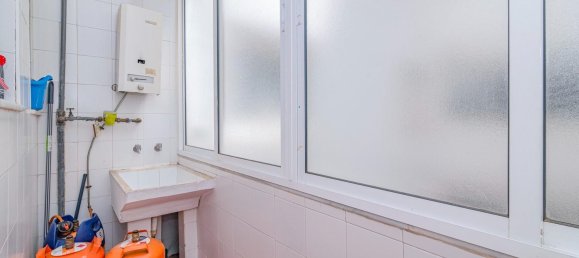 4 bedrooms Apartment in Granada, Spain No. 133606 22