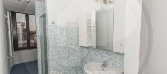 1 bedroom Apartment in Pavia, Italy No. 360897 18