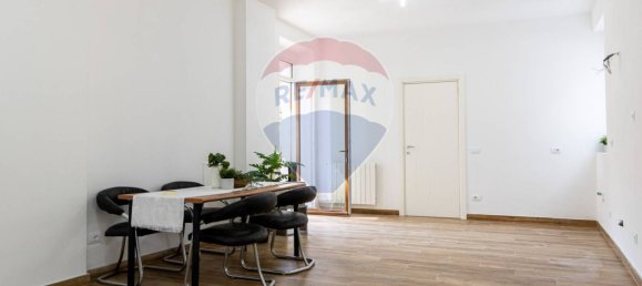 4 rooms House in Desio, Italy No. 308691 8