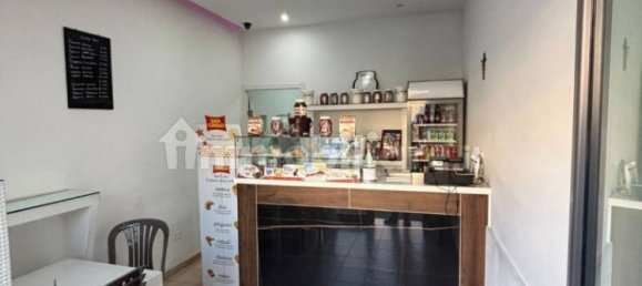 Propiedad comercial de 2 habitaciónes en Trentola Ducenta, Italy No. 167406 2