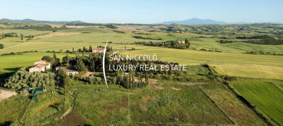 4 bedrooms House in Asciano, Italy No. 196297 23