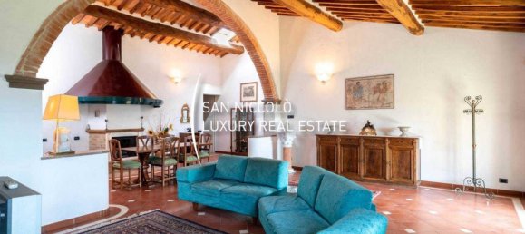 4 bedrooms House in Asciano, Italy No. 196297 41