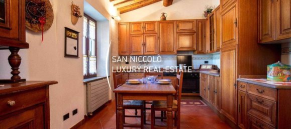 4 bedrooms House in Asciano, Italy No. 196297 31